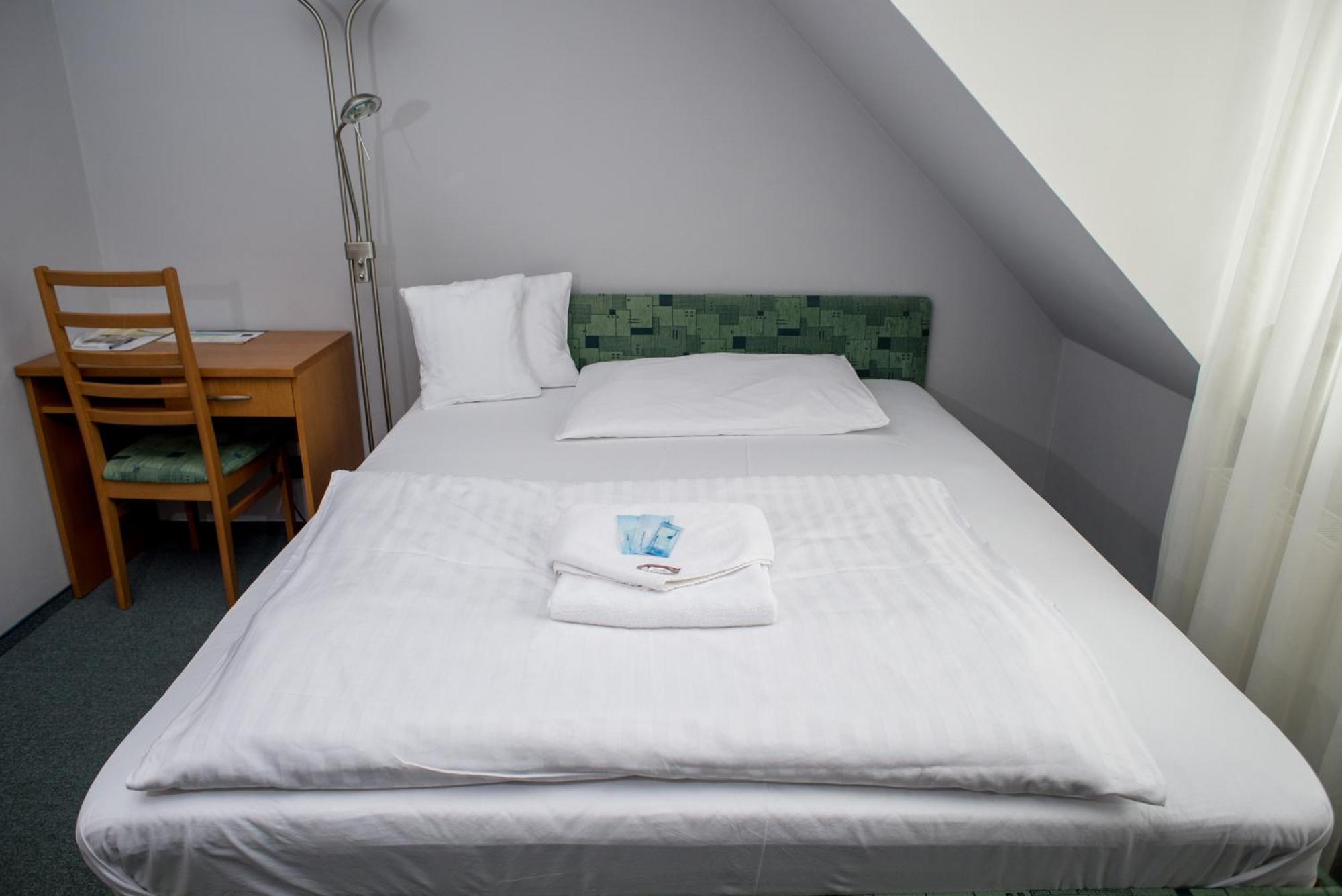 Hotel U Crliku Tetčice Rom bilde